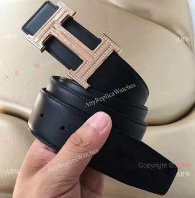 Replica Mens Gift - New Hermes Smooth Belt & Diamond Inlay H Logo buckle